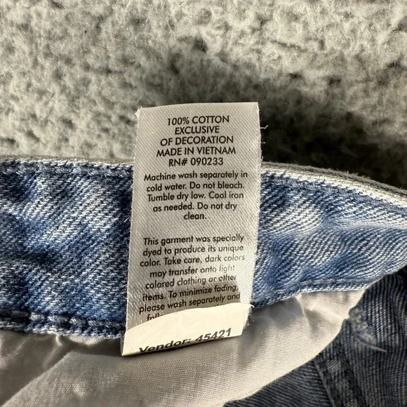 Pacsun 90s Boyfriend Jeans Size 24 Butterfly Light Wash High Rise - Picture 9 of 11